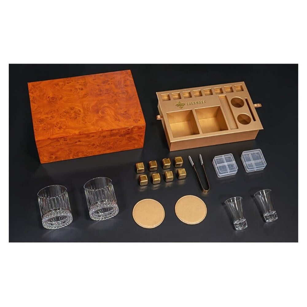 Luenmook Whiskey Glass Set , Open Box